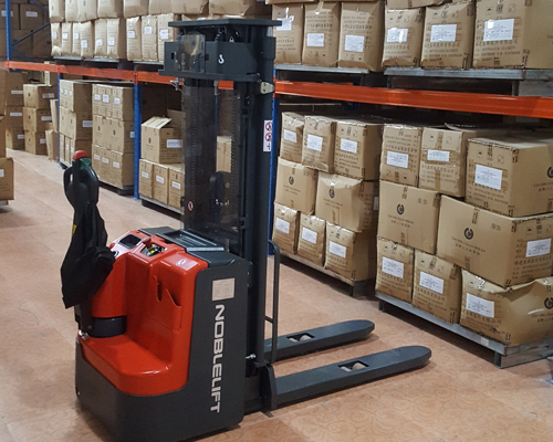 長樂(le)翔福電商物(wu)流園小金剛(gāng)批量交貨